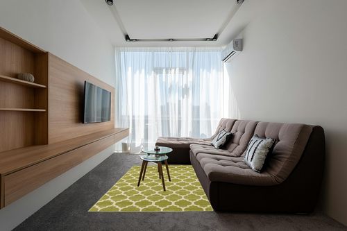 Unique Loom Trellis Collection Area Rug - Philadelphia (5' 1" x 8' Rectangle, Light Green/ Beige) in Grey Living Room with Brown Couch