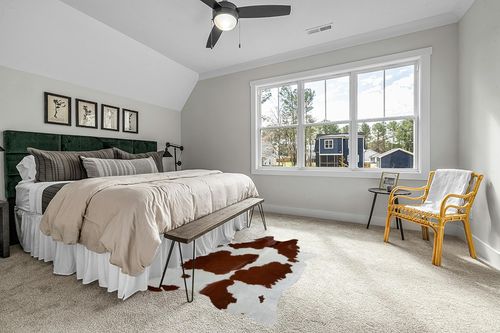 A-STAR Brown & White Cowhide Leather Rug Natural Premium Cow Skin Hide Hair on Area Rug for Living Room Décor 5ft x 7ft (152 CM X 213 CM) XX-Large in Grey Traditional Bedroom with King Bed