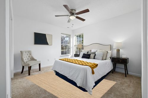 NuLOOM Elijah Farmhouse Seagrass Area Rug, 6' x 9', Beige in White and Yellow Modern Bedroom