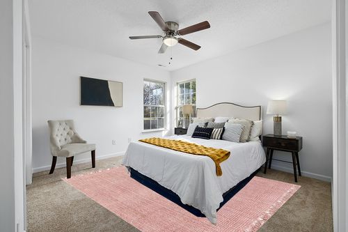 nuLOOM Daniela Farmhouse Chunky Jute Area Rug, 8x10, Baby Pink in White and Yellow Modern Bedroom