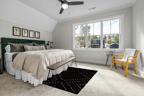LIVEBOX Boho Black Rug 5' x 7' Large Washable for Living Room,Moroccan Cotton Bedroom Indoor Outdoor Throw Area Thin Carprt for Dining Room Balcony Porch in Grey Traditional Bedroom with King Bed