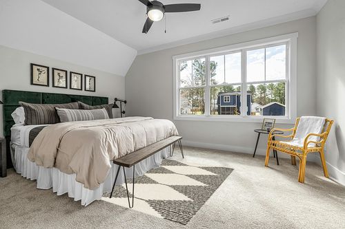 Dave Geometric Ivory/Black Area Rug Steelside Rug Size: Rectangle 5'3" x 7' in Grey Traditional Bedroom with King Bed