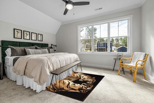 United Weavers of America Legends Collection Double Tigers Rug, 5'3" by 7'2" in Grey Traditional Bedroom with King Bed
