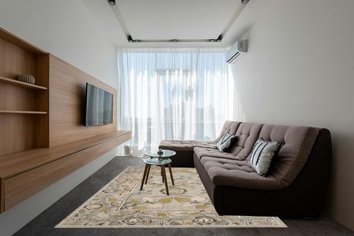 SAFAVIEH Roslyn Collection Area Rug - 8' x 10', Light Grey & Multi, Handmade Floral Wool, Ideal for High Traffic Areas in Living Room, Bedroom (ROS908A) in Grey Living Room with Brown Couch