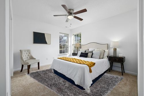 8x10 Feet Large Modern Contemporary Charcoal Dark Gray Dark Grey Color Solid Area Rug Carpet Rug Bedroom Living Room Indoor Shag Shaggy Canvas Backing Plush Pile Office Space Fluffy Fuzzy Furry in White and Yellow Modern Bedroom
