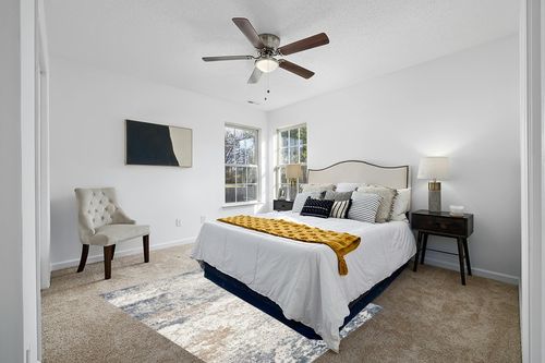 Tpr18-blue Contemporary Foldable, Stain Resistant, Non Slip, Washable Living Room Area Rug in White and Yellow Modern Bedroom