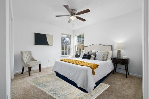 Loloi x Magnolia Home by Joanna Gaines Millie MIE-04 Collection Area Rug, Slate / Multi, 5'-3" x 7'-6" in White and Yellow Modern Bedroom