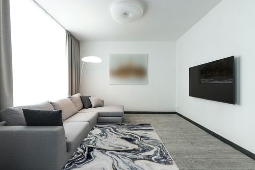 LUXE WEAVERS Francesca Collection 2180 Blue 5x7 Marble Abstract Area Rug in Modern Living Room with Grey Couch