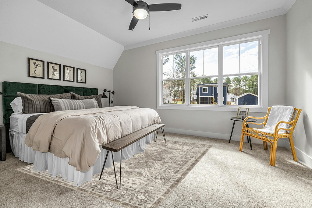 Tpr07-ivory Traditional Washable Living Room Area Rug in Grey Traditional Bedroom with King Bed