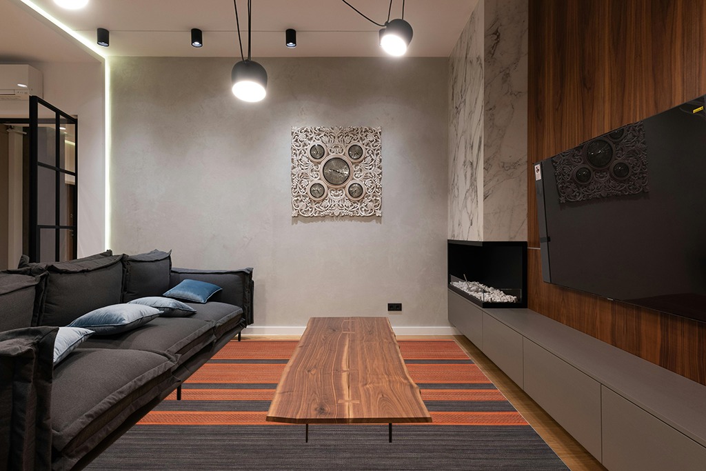 SAFAVIEH Kilim Collection Area Rug - 8' x 10', Dark Grey & Orange, Handmade Flat Weave Wool, Ideal for High Traffic Areas in Living Room, Bedroom (KLM952C) in Dark Wood Living Room with Black Couch