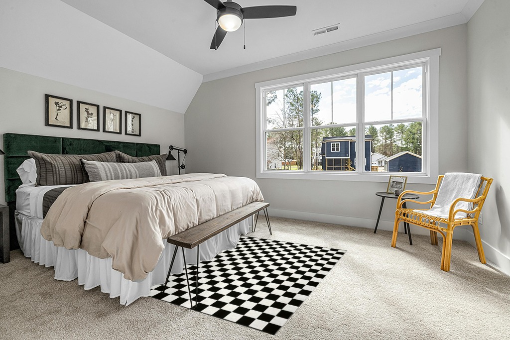 Seavish Checkered Rug, 5x6.5 Ft Black and White Outdoor Rug Moroccan Checkerboard Mat Washable Runner Rug Cotton Woven for Hallway Front Door Bedroom Entryway Kitchen Floor Reversible Area Rugs in Grey Traditional Bedroom with King Bed
