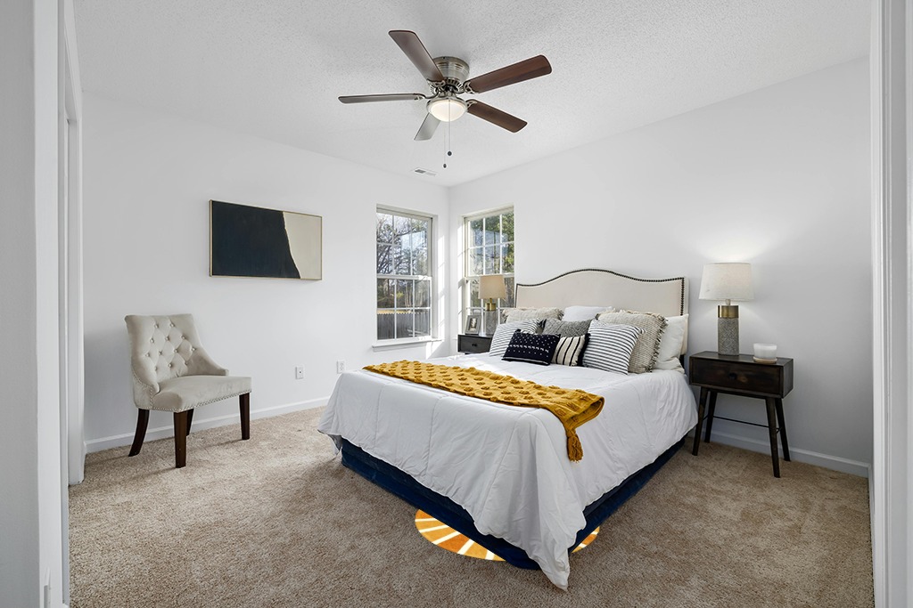 Lahome Boho Round Rug - 3Ft Washable Round Area Rug Non-Slip Small Round Bathroom Rug Throw Soft Kids Nursery Room Rugs Rainbow Sun Print Distressed Round Carpet for Bedroom Entryway Sofa Living Room in White and Yellow Modern Bedroom
