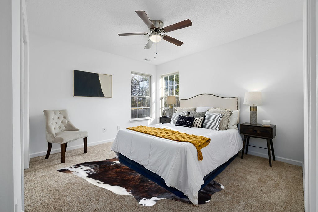Sunshine Cowhides Genuine Brindle Dark Tricolor Cowhide Rug - Luxurious Cow Rug for Bedroom, Living Room, and Home Decor Enthusiasts - Masterpiece of Style and Functionality - XL 6x7-8ft (180x240cm) in White and Yellow Modern Bedroom