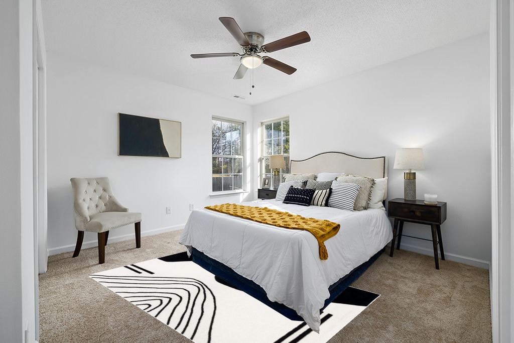 Safavieh Rodeo Drive Collection Area Rug - 5' x 8', Ivory & Black, Handmade Mid-Century Modern Abstract Wool, Ideal for High Traffic Areas in Living Room, Bedroom (RD860B) in White and Yellow Modern Bedroom