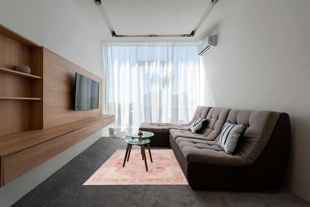 Momeni Rugs Isabella Traditional Medallion Flat Weave Area Rug, 5'3" X 7'3", Pink in Grey Living Room with Brown Couch