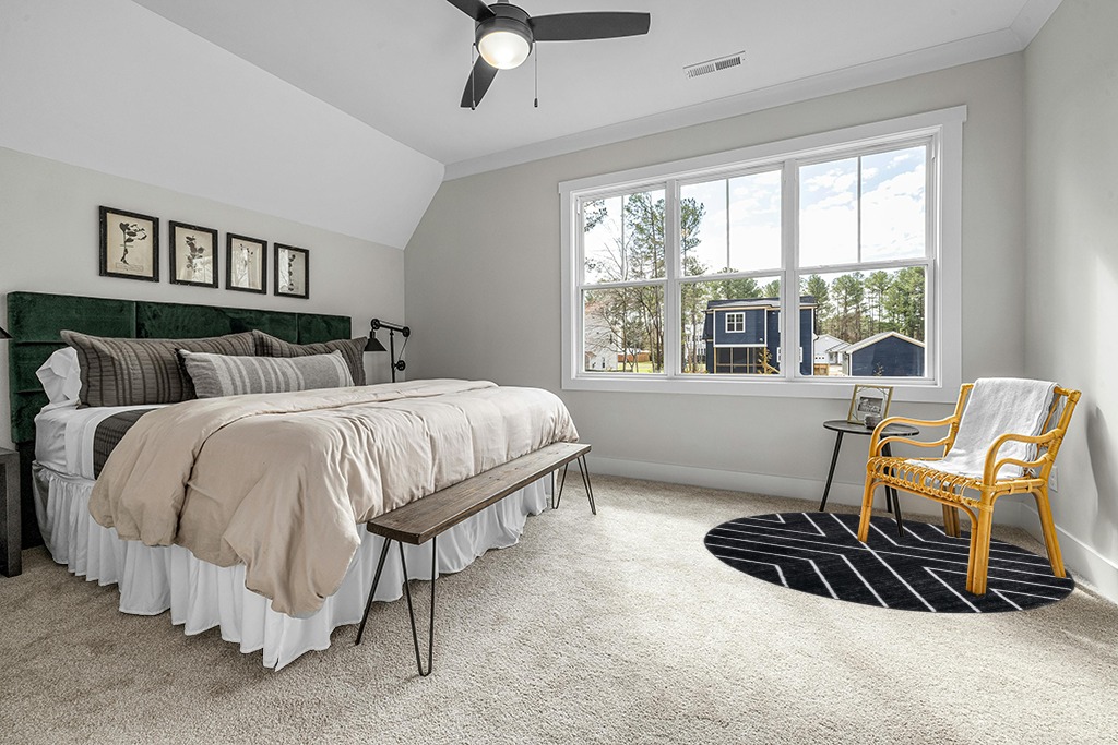 SAFAVIEH Adirondack Collection 6' Round Black/Light Grey ADR251F Modern Geometric Non-Shedding Living Room Dining Bedroom Foyer Area Rug in Grey Traditional Bedroom with King Bed