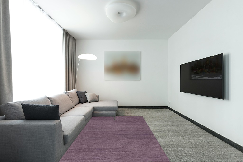 SAFAVIEH Himalaya Collection Area Rug - 5' x 8', Purple, Handmade Wool, Ideal for The Living Room, Bedroom, Dining Room (HIM451V-5) in Modern Living Room with Grey Couch