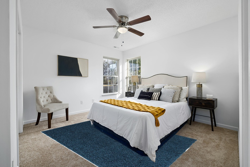 Everyday Shag Rug 6'x9' in White and Yellow Modern Bedroom