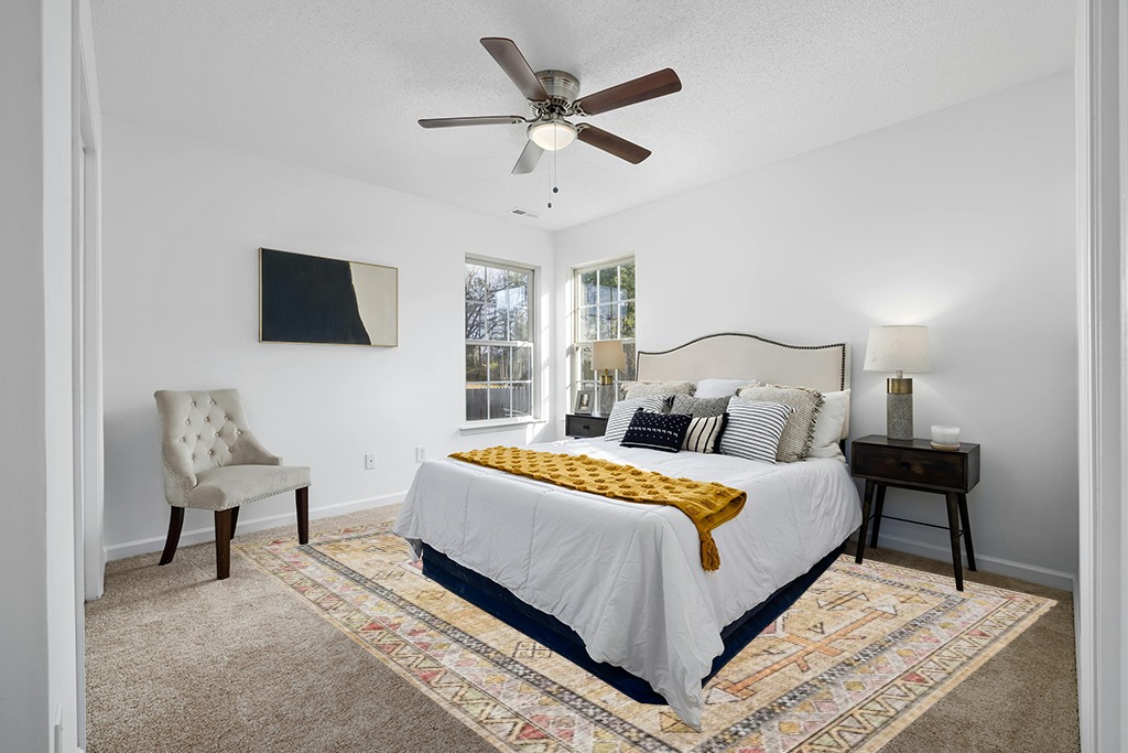Loloi II Skye Collection SKY-04 GOLD / BLUSH, Traditional 9'-0" x 12'-0" Area Rug in White and Yellow Modern Bedroom