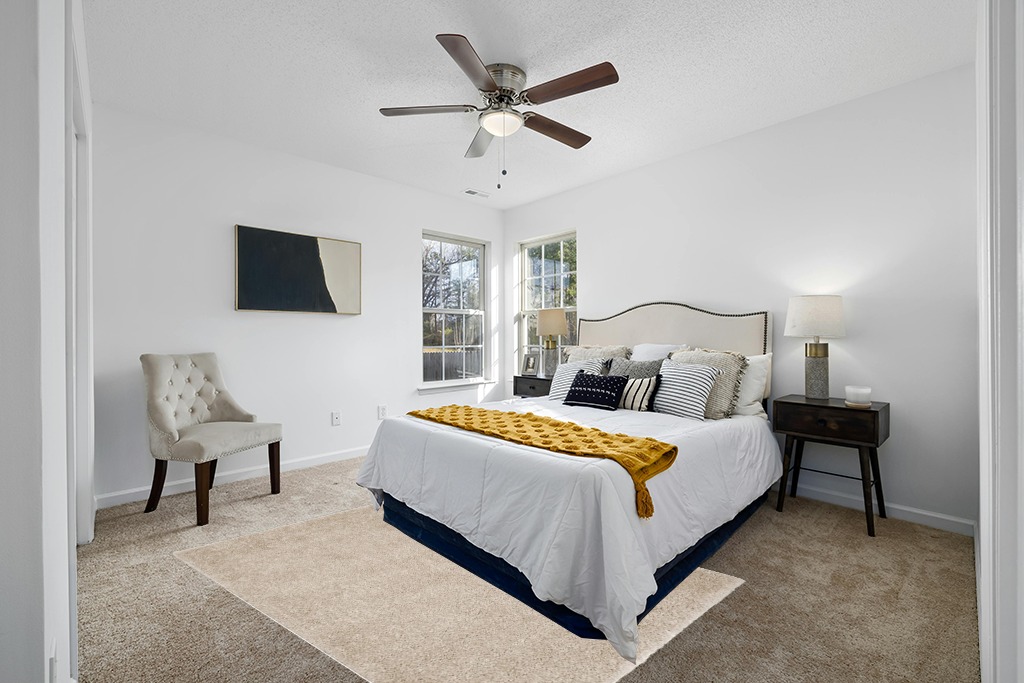 ‎Beige ‎Casuals, Shags, Solid & Striped ‎Fluffy ‎Bedroom ‎Area Rug in White and Yellow Modern Bedroom