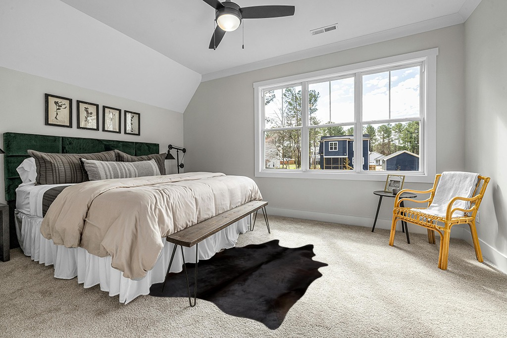 rodeo Solid Black Cowhide Rug (5x7) in Grey Traditional Bedroom with King Bed