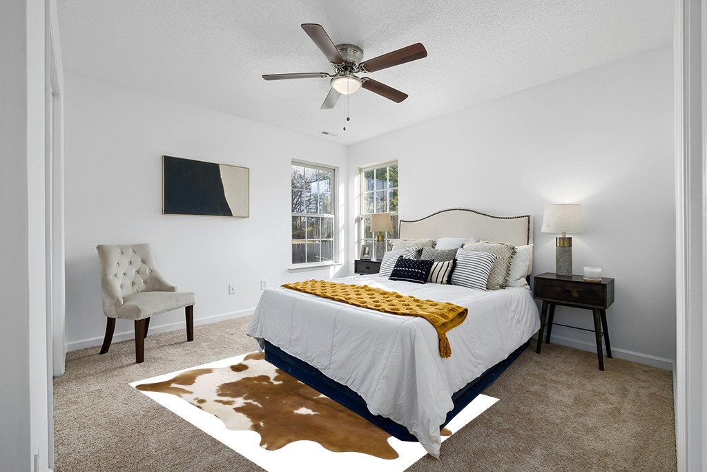 Pure Brown& White Superior Cowhides Rug 5x7ft 150cmx210cm in White and Yellow Modern Bedroom