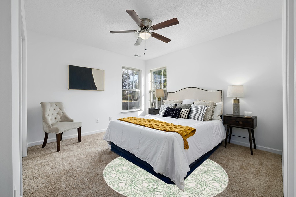 MARTHA STEWART Safavieh Collection by SAFAVIEH 6' x 6' Round Ivory/Green MSR3528Y Handmade Contemporary Area Rug in White and Yellow Modern Bedroom