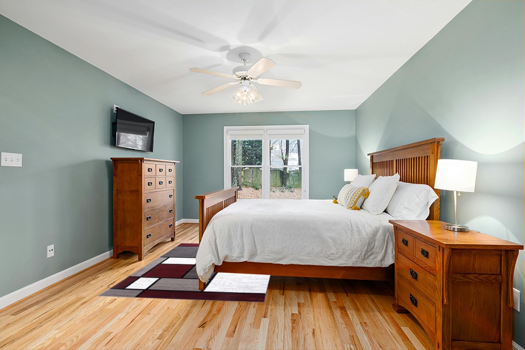 Rugshop Contemporary Modern Boxes Area Rug 5' 3" X 7' 3" Red in Teal and Orange Wood Bedroom