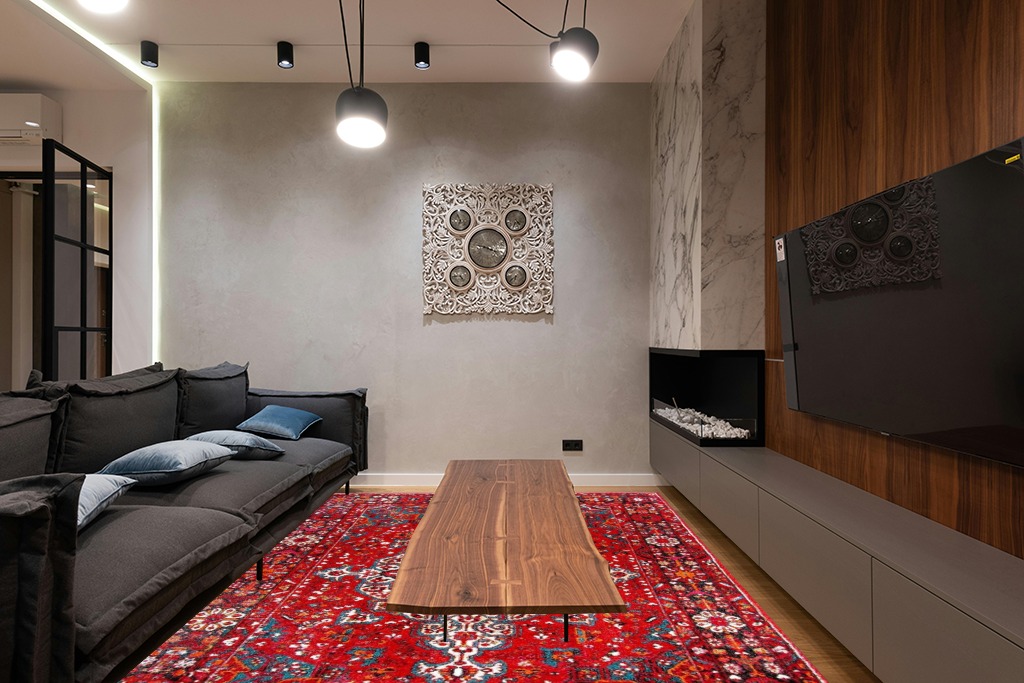 SAFAVIEH Vintage Hamadan Collection Area Rug - 8' x 10', Red & Multi, Oriental Traditional Persian Design, Non-Shedding & Easy Care, Ideal for High Traffic Areas in Living Room, Bedroom (VTH222A) in Dark Wood Living Room with Black Couch