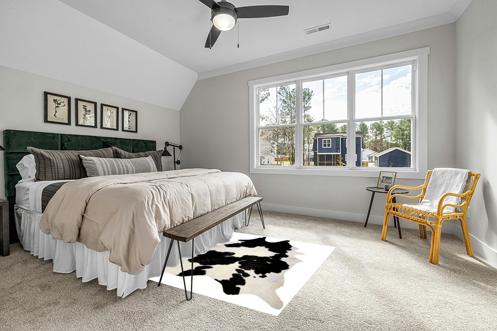 New Large 100% Black & White Cowhide Leather Rugs Cow Hide Skin Carpet Area 26-30 SQ.FT (Black & White) in Grey Traditional Bedroom with King Bed