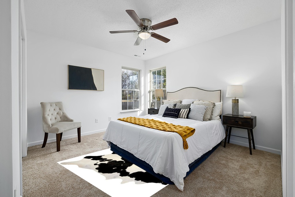New Large 100% Black & White Cowhide Leather Rugs Cow Hide Skin Carpet Area 26-30 SQ.FT (Black & White) in White and Yellow Modern Bedroom