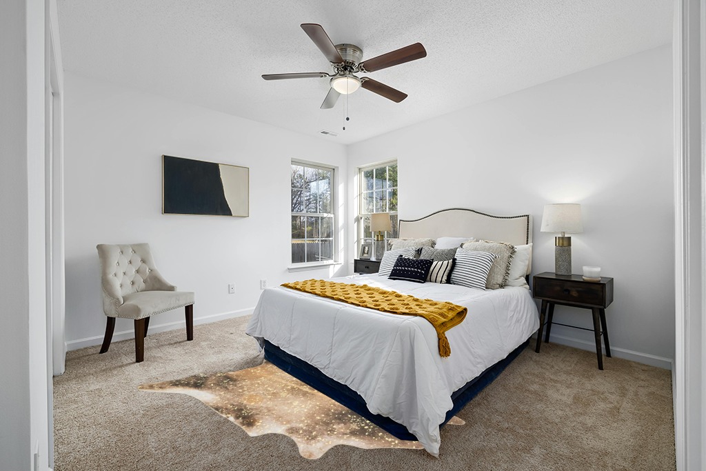 Loloi II Odessa Collection ODE-01 Mocha/Sand 5' x 6'-6" Area Rug in White and Yellow Modern Bedroom