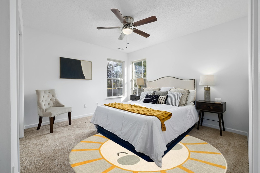 Unique Loom Whimsy Kids Collection Area Rug - Smiling Sunshine (7' 10" Round, Gray/Yellow) in White and Yellow Modern Bedroom