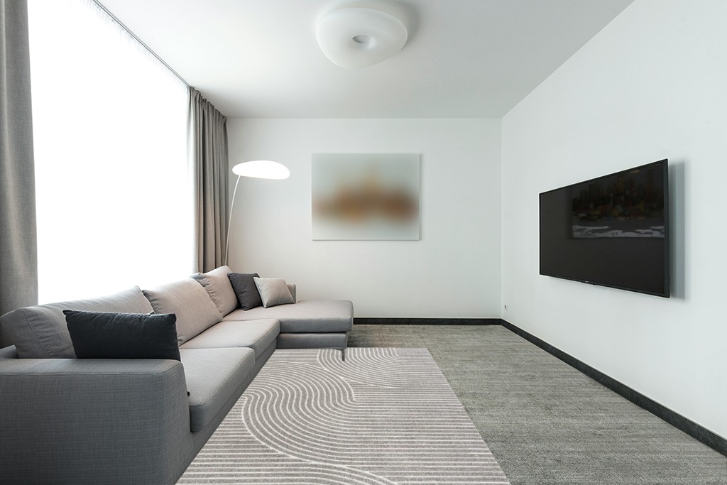 JONATHAN Y SCN100A-5 Skagen Minimalist Curve Geometric Indoor Area Rug, Modern, Contemporary, Coastal, Geometric, Bohemian, Bedroom, Kitchen, Living Room, Non Shedding, Gray/Ivory, 5' x 8' in Modern Living Room with Grey Couch