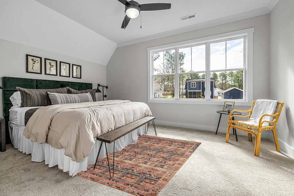 Loloi II Layla Collection LAY-14 Mocha/Blush, Traditional 5'-0" x 7'-6" Area Rug in Grey Traditional Bedroom with King Bed