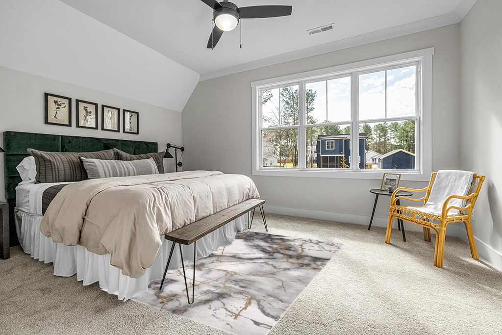 SAFAVIEH Craft Collection Area Rug - 5'3" x 7'6", Grey & Gold, Modern Abstract Design, Non-Shedding & Easy Care, Ideal for High Traffic Areas in Living Room, Bedroom (CFT877F) in Grey Traditional Bedroom with King Bed